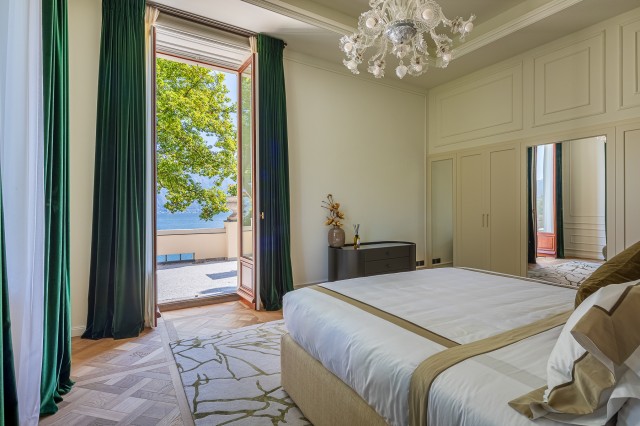 Above Lake Como, A Landmark Deal Just Concluded