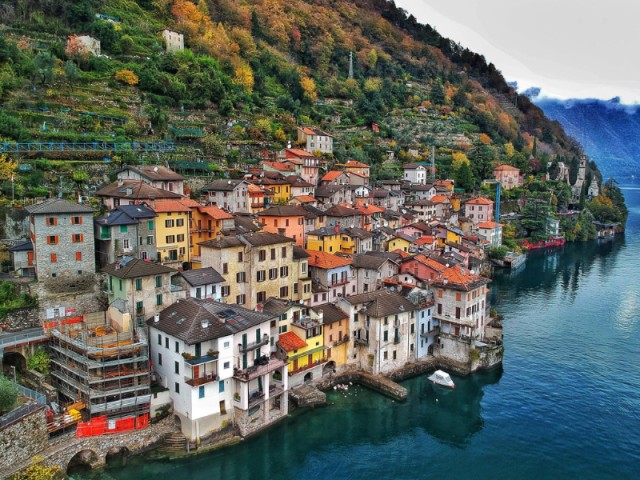 Como City's Spring Market Circuit