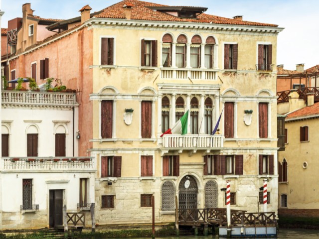 Gussoni Palace: A Renaissance Masterpiece on the Grand Canal