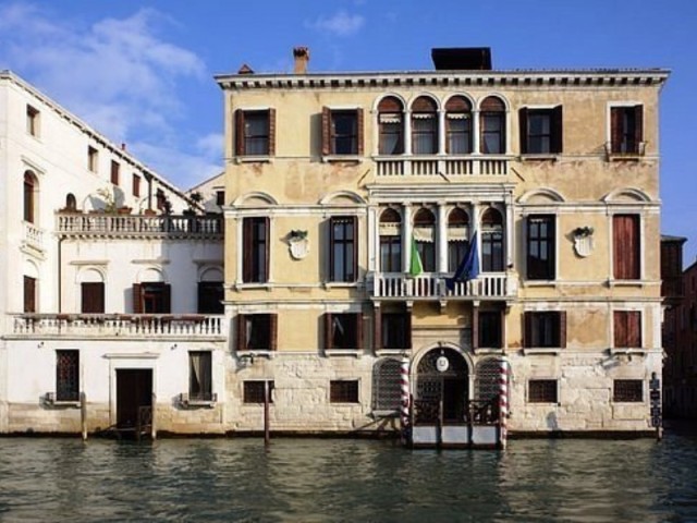 Gussoni Palace: A Renaissance Masterpiece on the Grand Canal