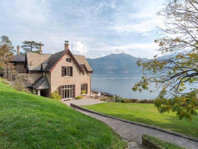 The Remote Work Premium: Why Large Land and Private Amenities are the New Benchmark